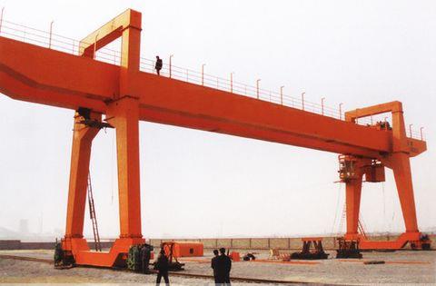 Gantry Cranes Dengan Kapasiti Mengangkat 50 Ton