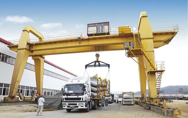 Rel Double Girder dipasang Crane Sdn di Afrika Selatan dengan CE SGS ISO GOST